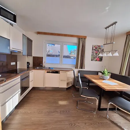 Schladmingerin Апартаменти Шладмінг